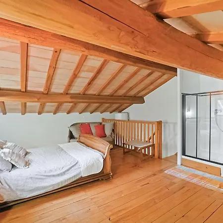 Lägenhet 4 Bedroom Beautiful In *